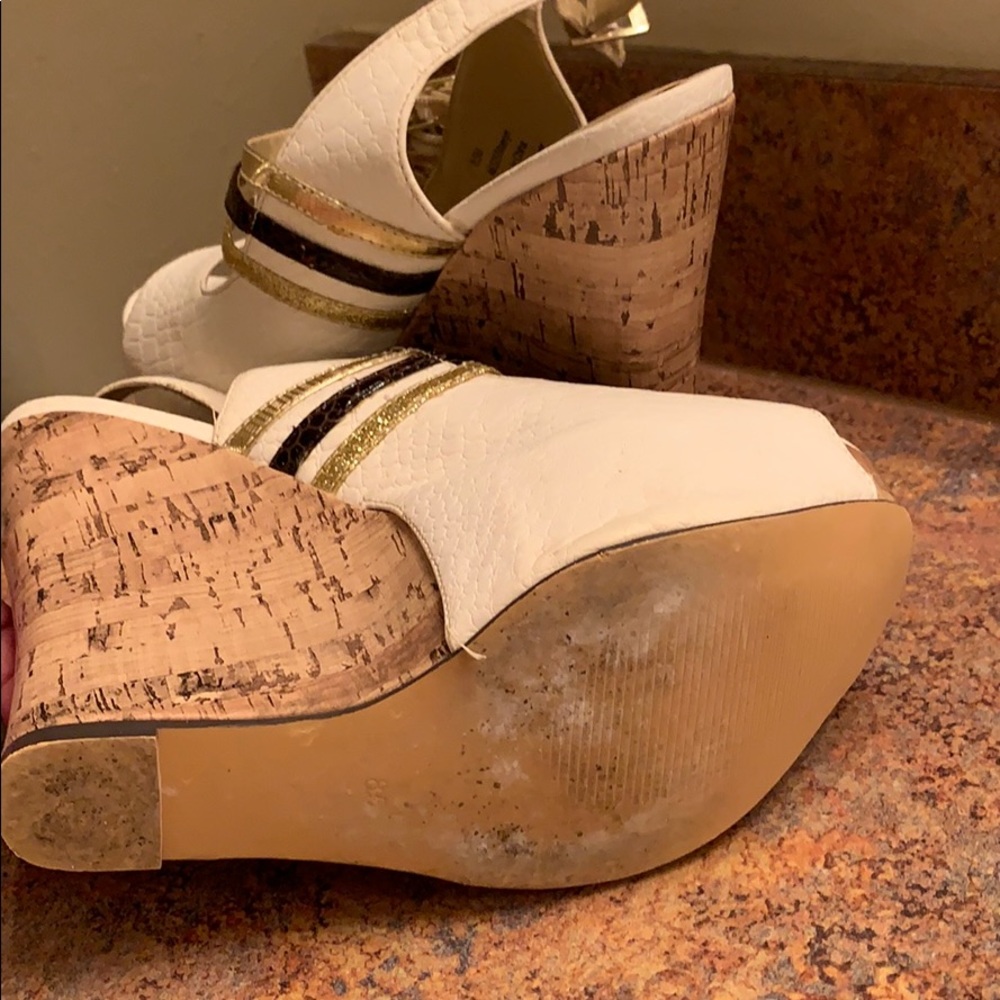 Wedges - Picture 6 of 6